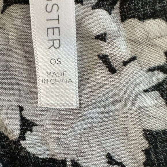 Spiritual Gangster Maya Black Floral Tie Front Kimono Robe Cover Up Duster - Picture 12 of 14